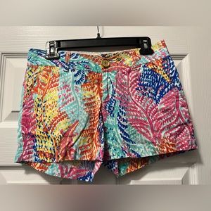 Lilly Pulitzer Size 2 Callahan Shorts in Electric Feel Print